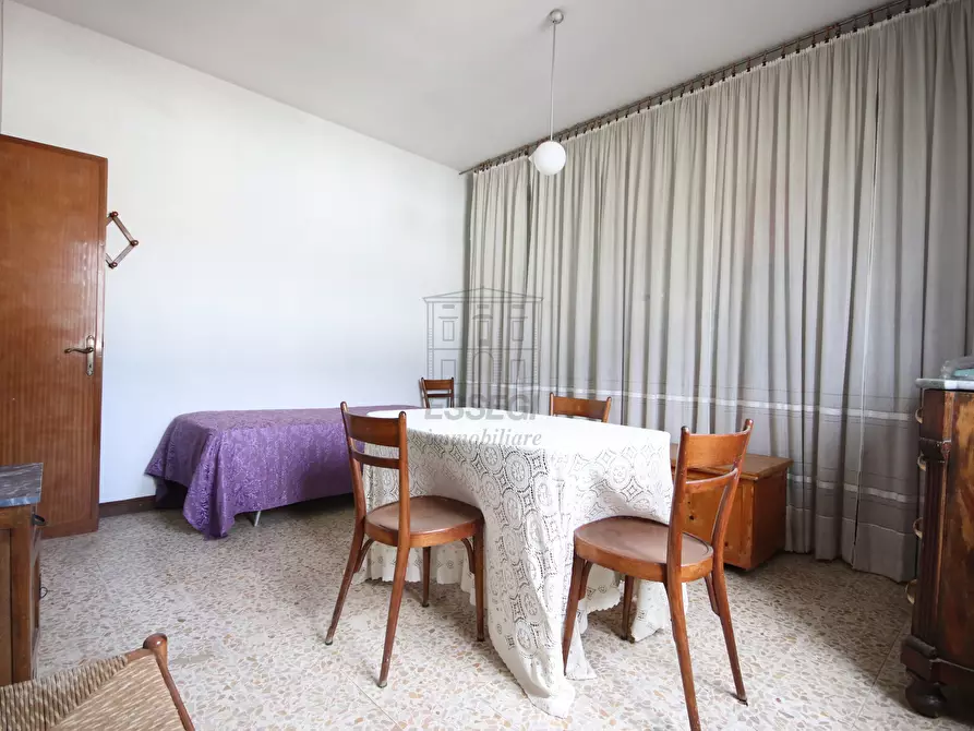 Immagine 12 di Villa in vendita  in Via di Mammoli a Lucca