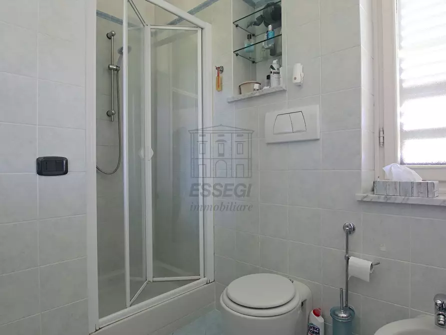 Immagine 13 di Villa in vendita  in Via Sarzanese 4289 a Lucca