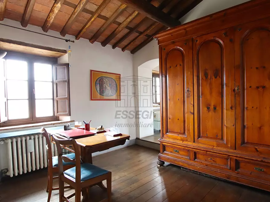 Immagine 29 di Rustico / casale in vendita  in Via della Scogliera 182 a Lucca