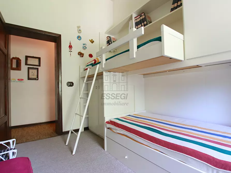 Immagine 93 di Rustico / casale in vendita  in Via della Chiesa di Gragnano a Lucca