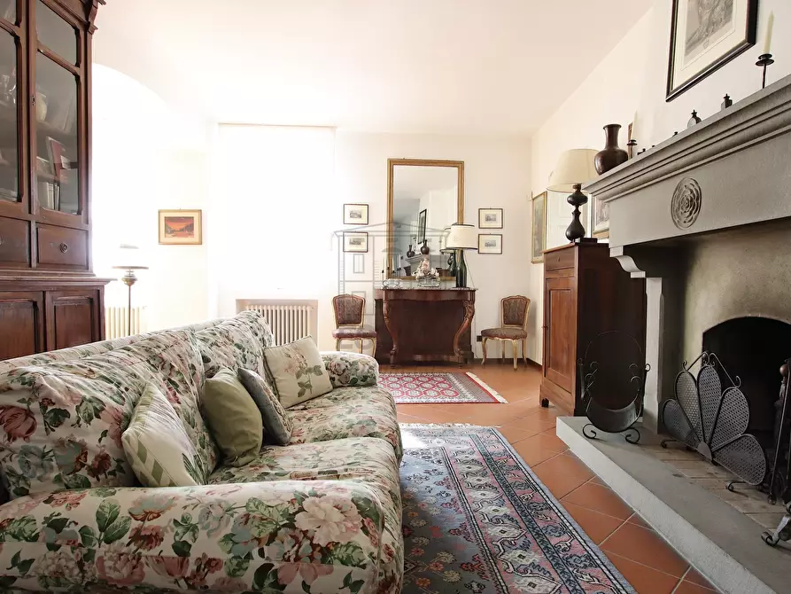 Immagine 14 di Villa in vendita  in Via del Cimitero di Ciciana a Lucca