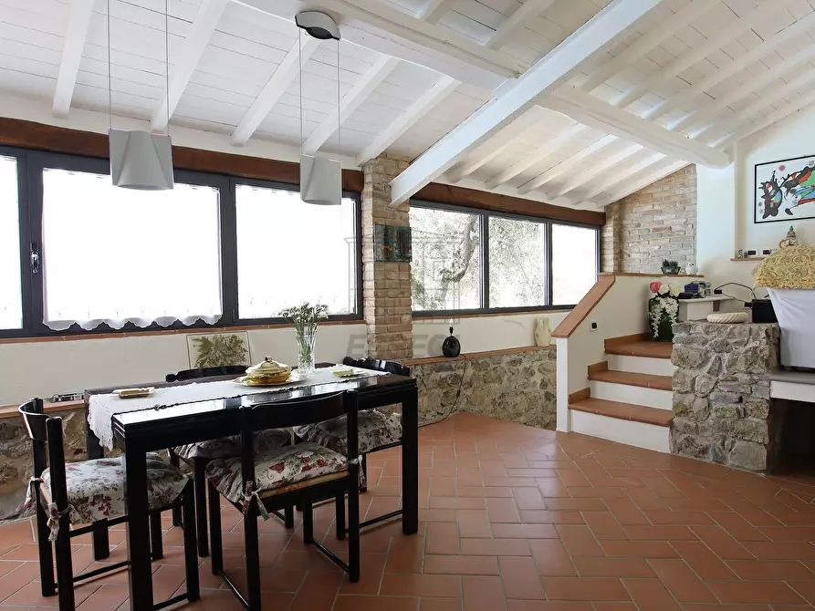 Immagine 34 di Rustico / casale in vendita  in Via Pieroni a Lucca