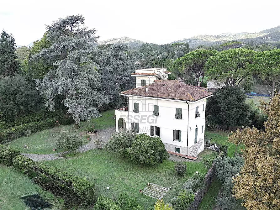 Immagine 7 di Villa in vendita  in traversa i 248 a Lucca