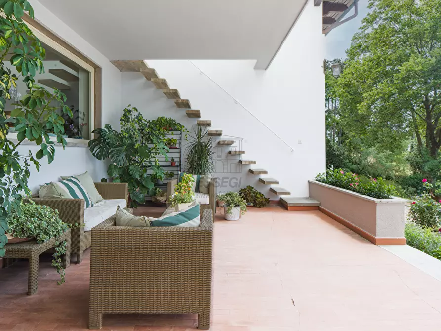 Immagine 6 di Villa in vendita  in Via dei Poveri Vecchi 749 a Lucca