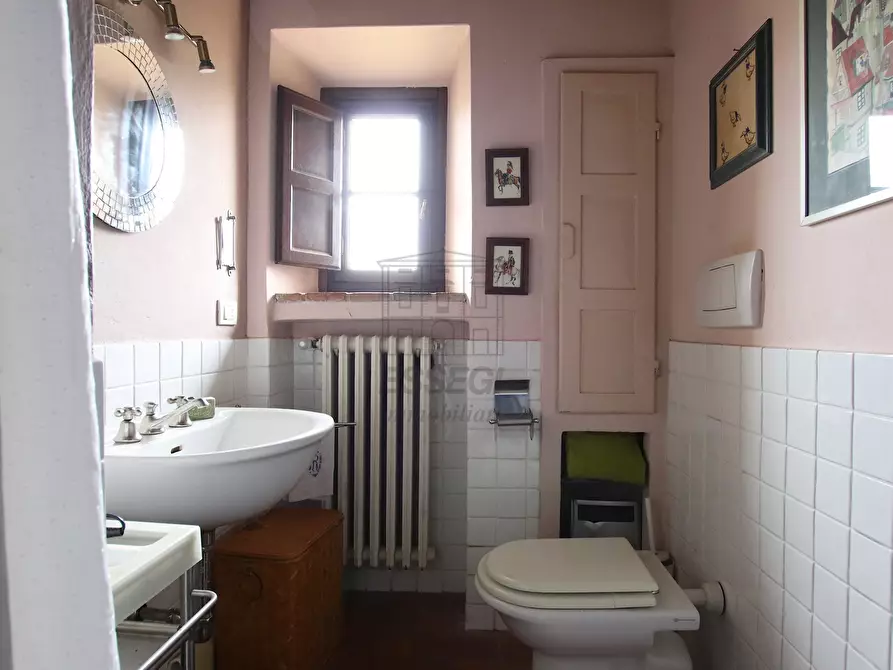 Immagine 33 di Rustico / casale in vendita  in Via della Scogliera 182 a Lucca