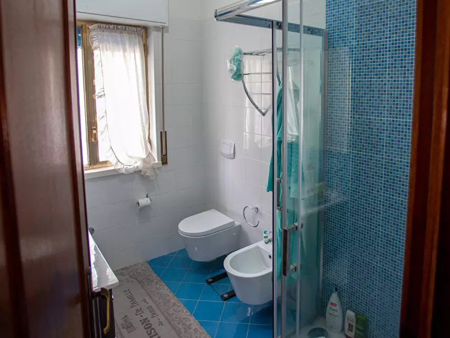 Immagine 33 di Casa indipendente in vendita  in Viale Aldo Moro 5 a Bova Marina