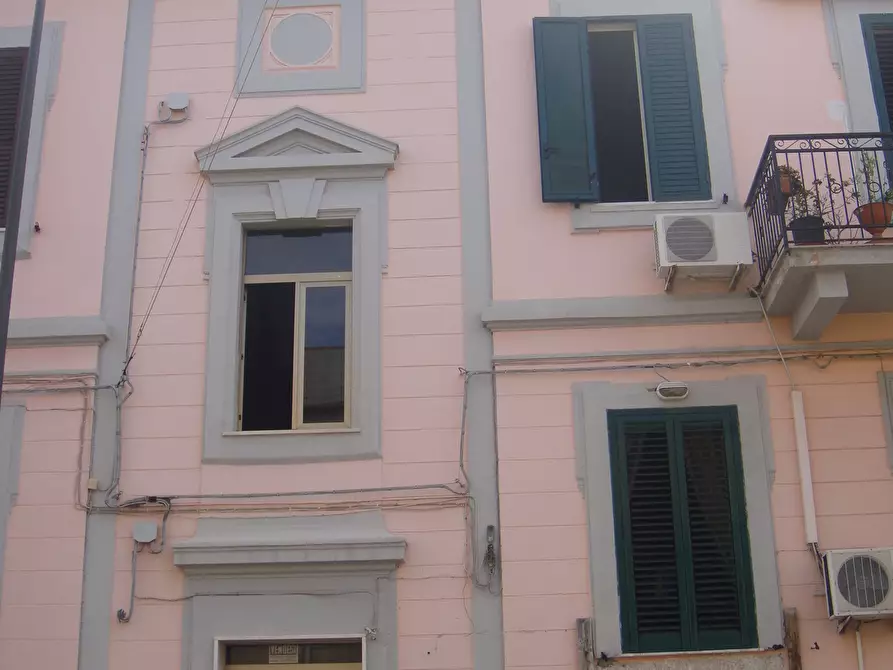 Immagine 1 di Pentalocale in vendita  in Via Guido Miggiano a Reggio Di Calabria