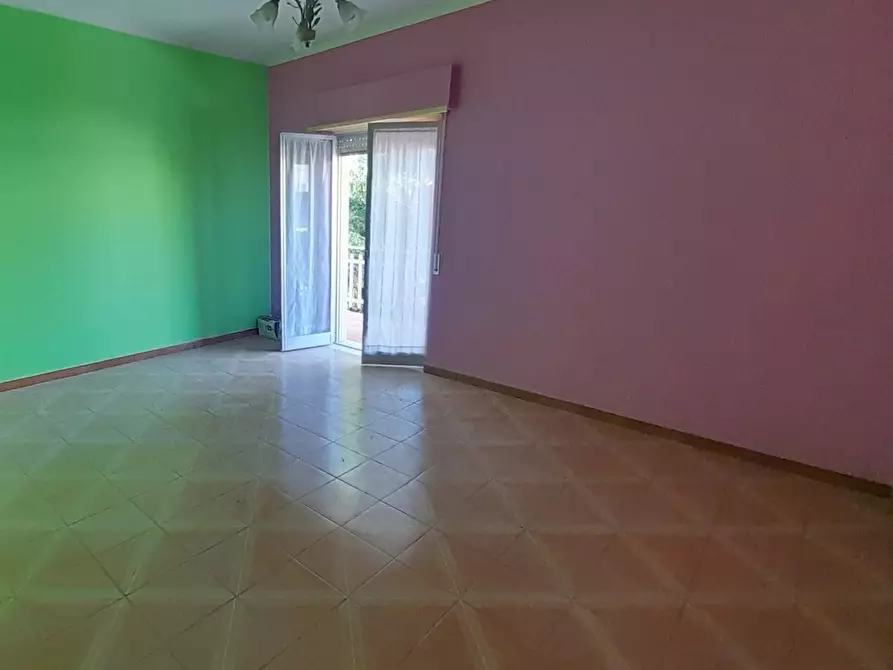 Immagine 5 di Trilocale in vendita  in Via Roma a Martone