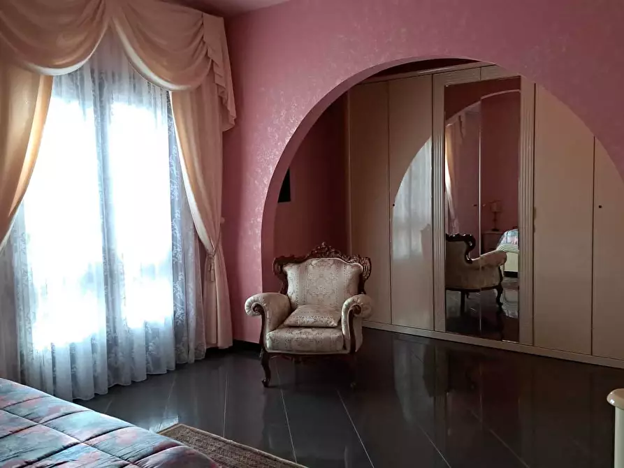 Immagine 7 di Villa in vendita  in Viale Magna Grecia 21 a Bova Marina
