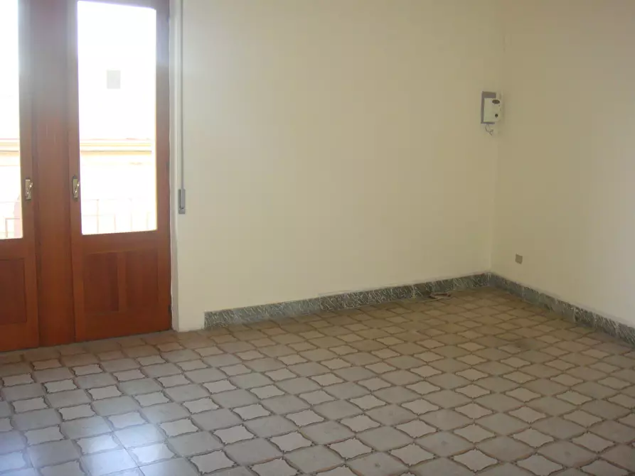 Immagine 8 di Pentalocale in vendita  in Via Paolo Pellicano 21 a Reggio Di Calabria