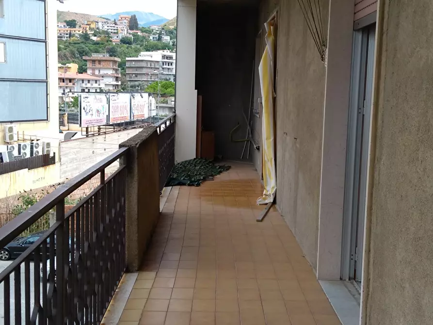 Immagine 10 di Bilocale in affitto  in Via del Tordo 14 a Reggio Di Calabria