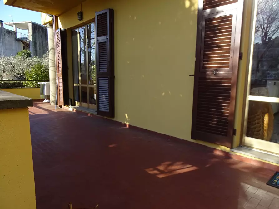 Immagine 6 di Casa semindipendente in vendita  a Sarzana