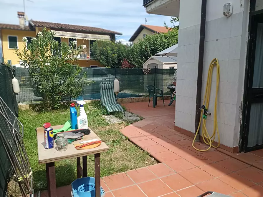 Immagine 4 di Bilocale in vendita  a Ameglia