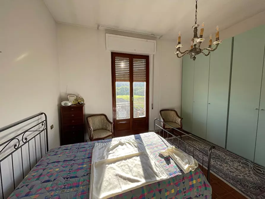 Immagine 10 di Pentalocale in vendita  a Ameglia