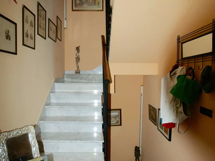 Immagine 5 di Terratetto in vendita  a Ameglia