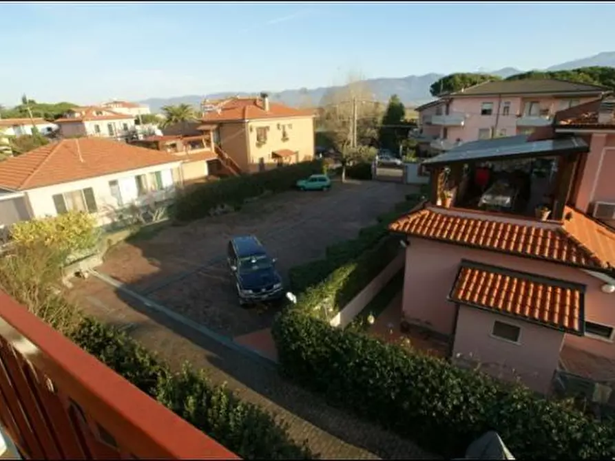 Immagine 14 di Mansarda in vendita  a Ameglia