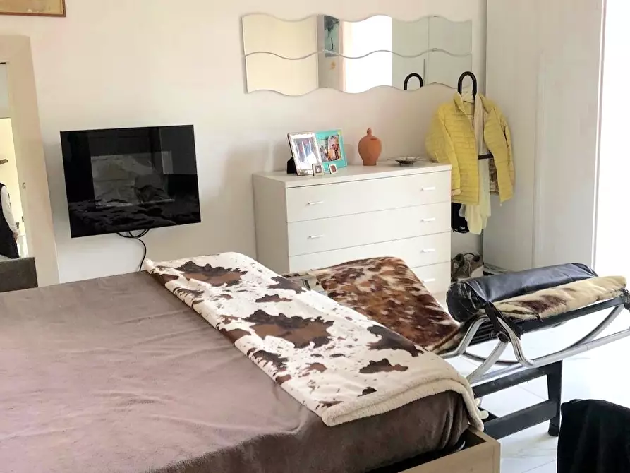 Immagine 11 di Villa in vendita  a Castelnuovo Magra