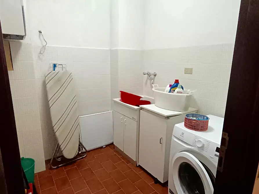 Immagine 10 di Quadrilocale in vendita  a Ameglia