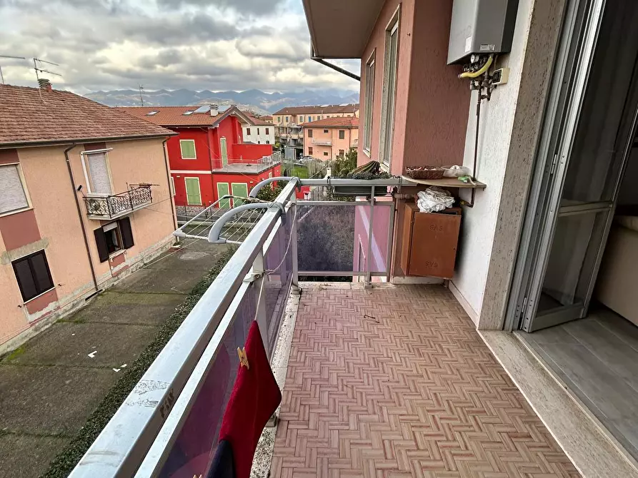 Immagine 13 di Trilocale in vendita  a Ameglia