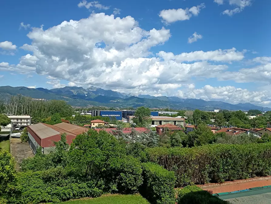 Immagine 16 di Trilocale in vendita  a Ameglia