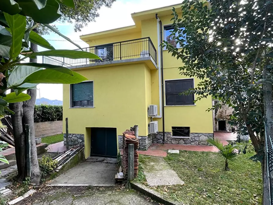 Immagine 37 di Casa indipendente in vendita  a Ameglia