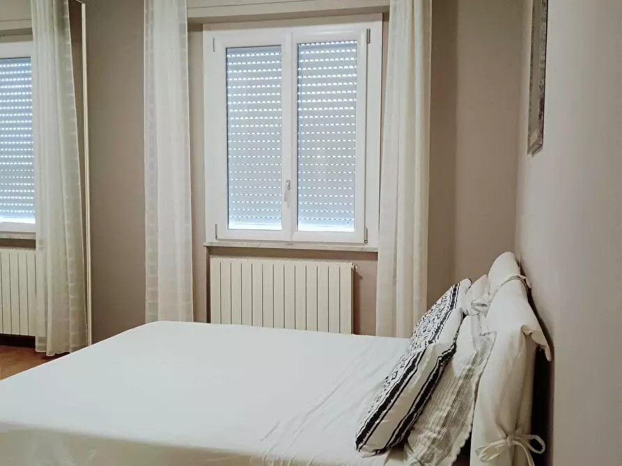 Immagine 14 di Pentalocale in vendita  a Ortonovo