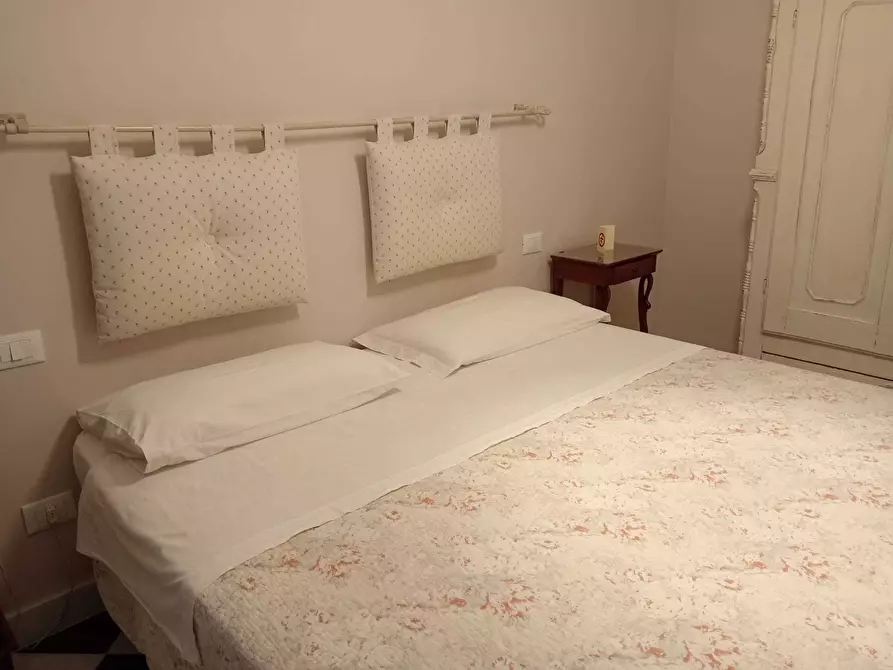 Immagine 7 di Casa semindipendente in vendita  a Ameglia