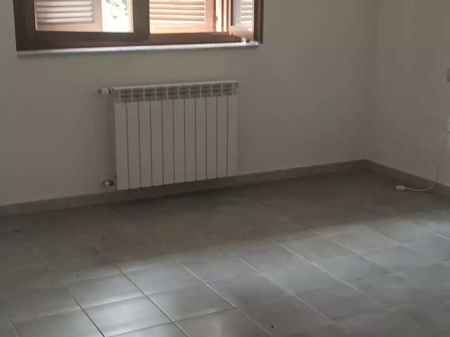 Immagine 7 di Appartamento in vendita  a Aulla