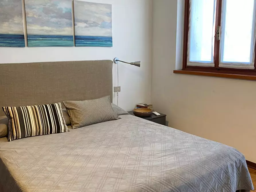 Immagine 5 di Villetta a schiera in affitto  in Via delle Pinete a Massa