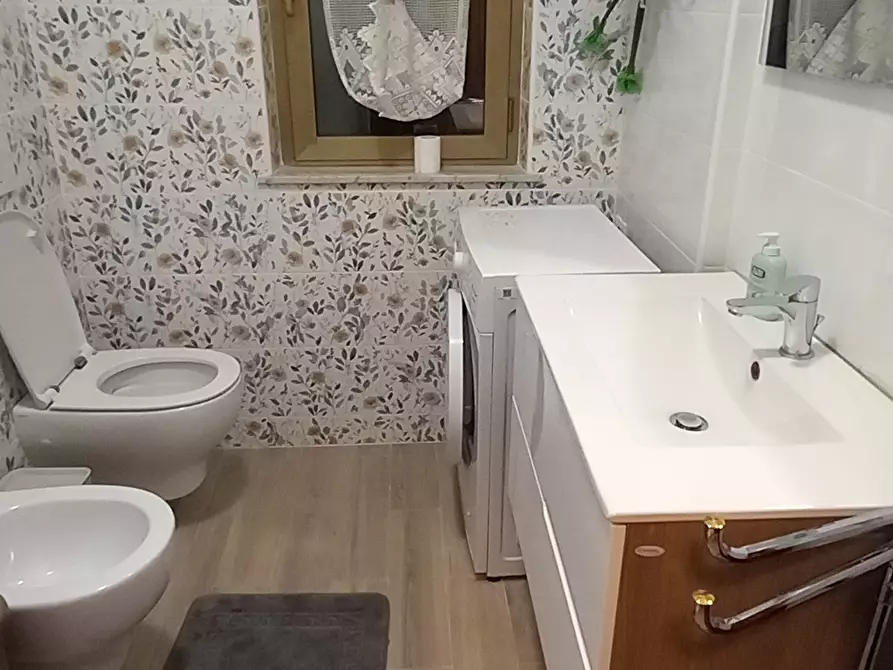 Immagine 17 di Appartamento in affitto  in via cisa a Santo Stefano Di Magra