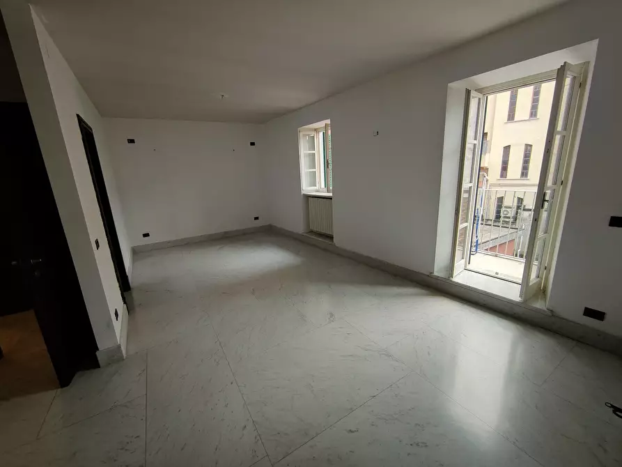 Immagine 21 di Appartamento in affitto  in Via Verdi 1B a Carrara