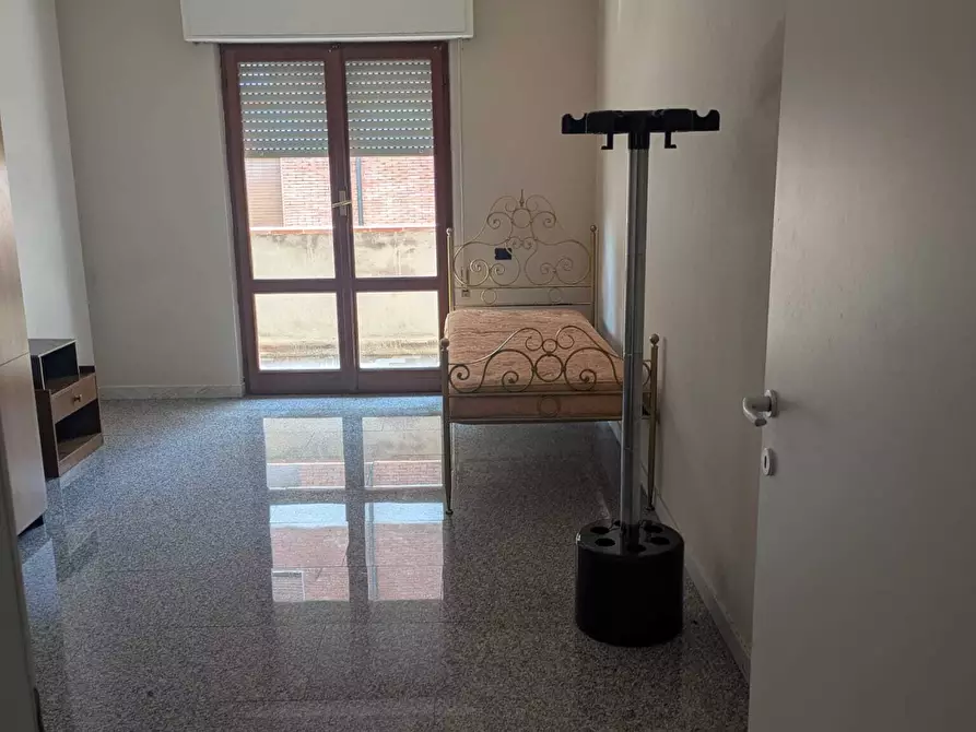 Immagine 14 di Casa semindipendente in affitto  a Carrara