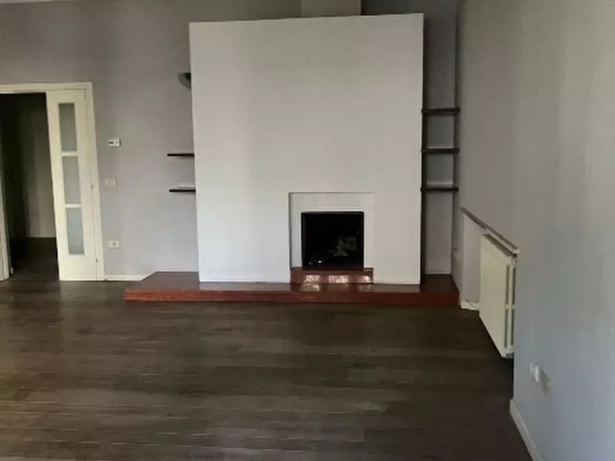 Immagine 4 di Casa indipendente in vendita  in Via Gioacchino Rossini 16 a Jesi