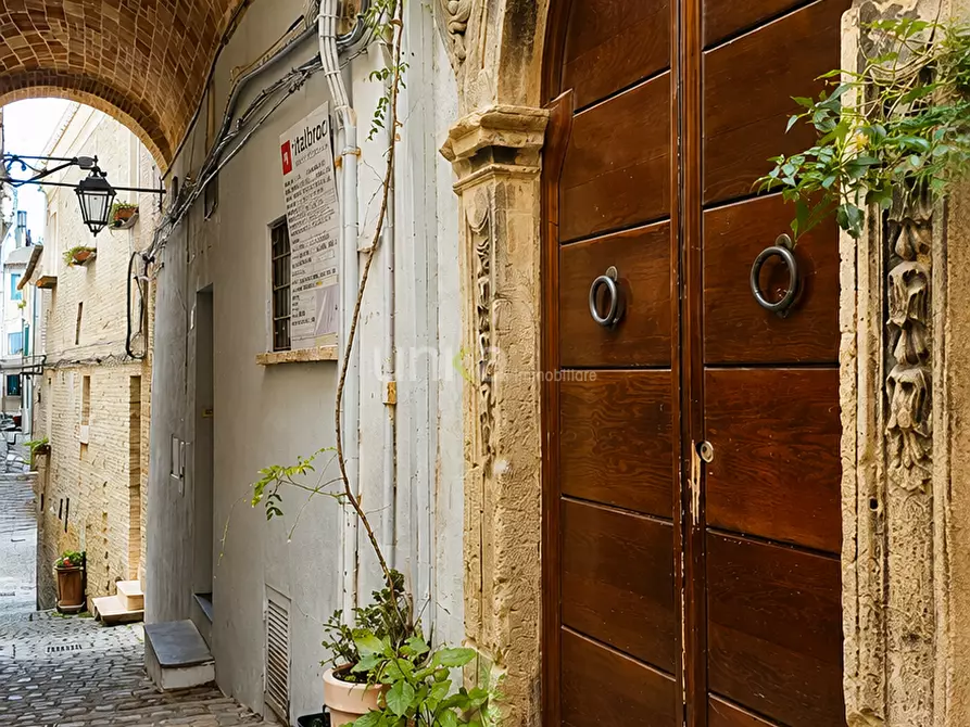 Immagine 3 di Appartamento in vendita  in Via Roccabella 21 a Jesi
