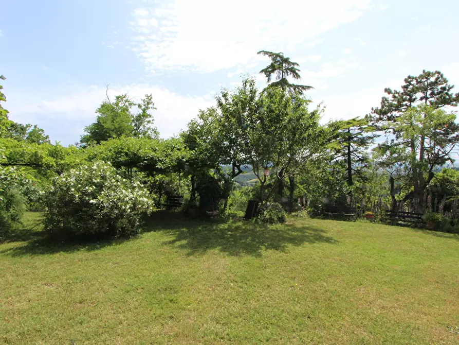 Immagine 40 di Porzione di casa in vendita  in Via Palazzetto 17 a Valsamoggia