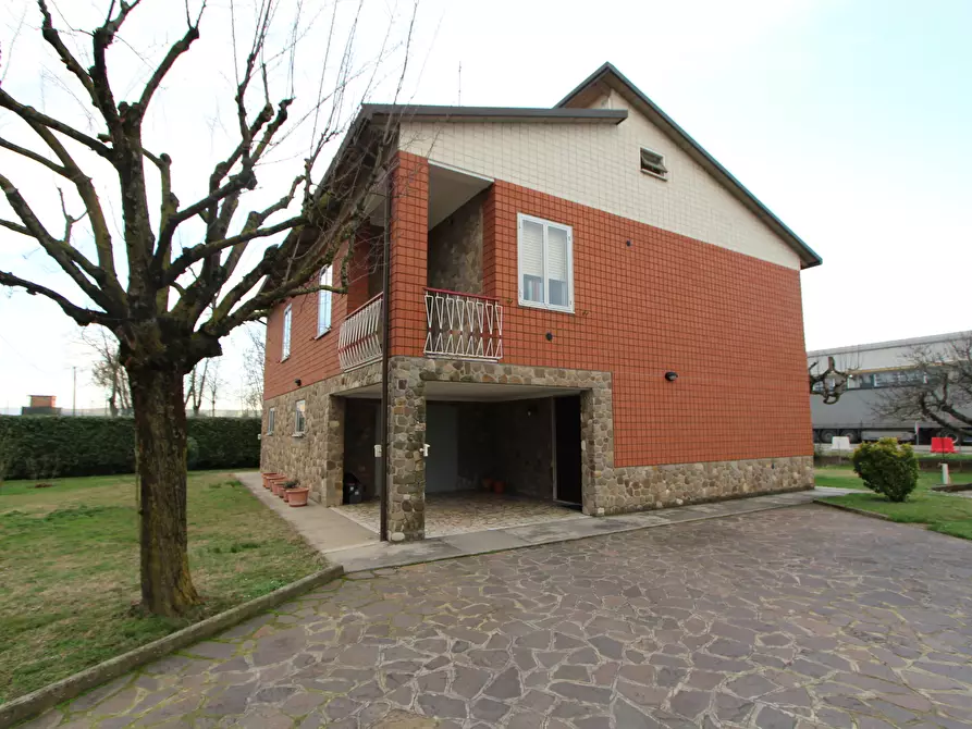 Immagine 25 di Casa indipendente in vendita  in Via Tombetto 18-22 a Valsamoggia