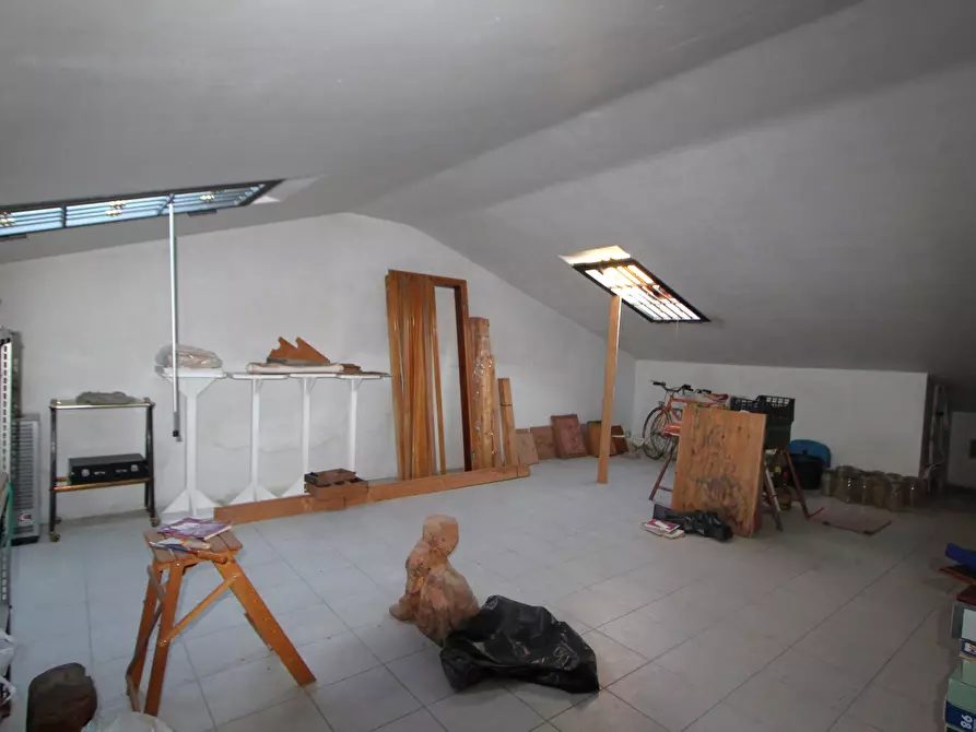 Immagine 41 di Villetta a schiera in vendita  in Via Pietro Nenni 26 a Valsamoggia