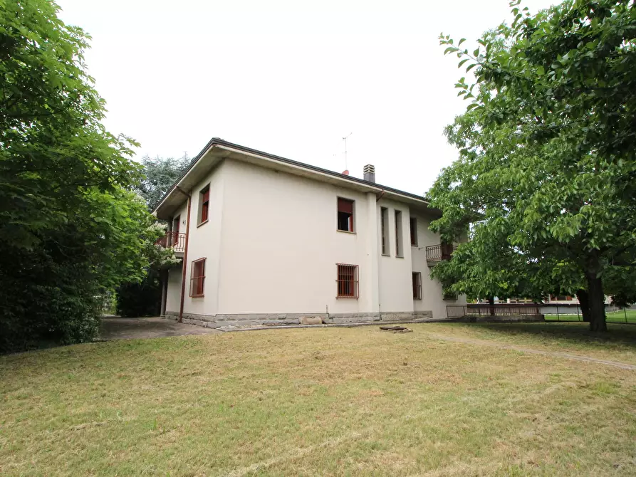 Immagine 31 di Casa indipendente in vendita  in Via Canova 107 a Valsamoggia
