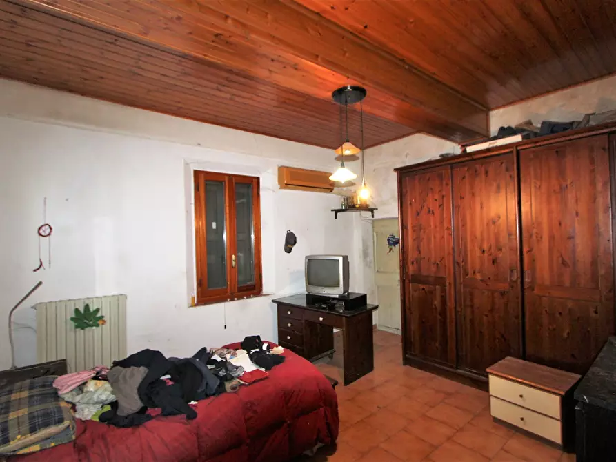 Immagine 12 di Porzione di casa in vendita  in Via Sant'Apollinare a Valsamoggia