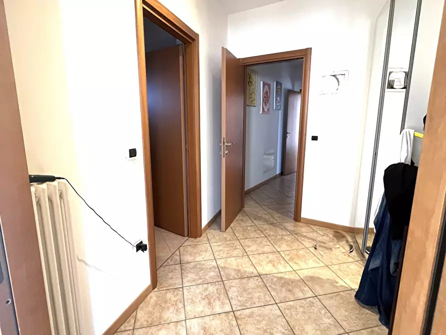 Immagine 30 di Appartamento in vendita  in Via Giuseppe Mazzini a Valsamoggia