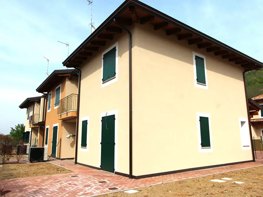 Immagine 21 di Villetta a schiera in vendita  in Via Prati di Soletto a Valsamoggia