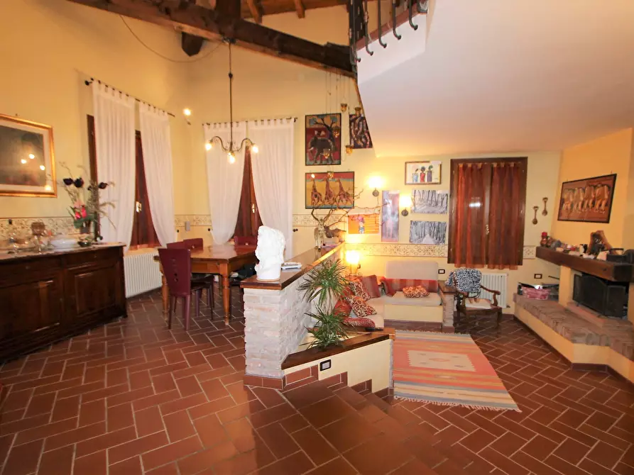 Immagine 16 di Porzione di casa in vendita  in Via Marco Biagi a Valsamoggia