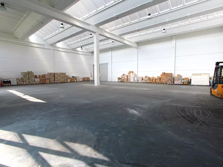 Immagine 17 di Capannone industriale in vendita  in Via Lunga a Valsamoggia