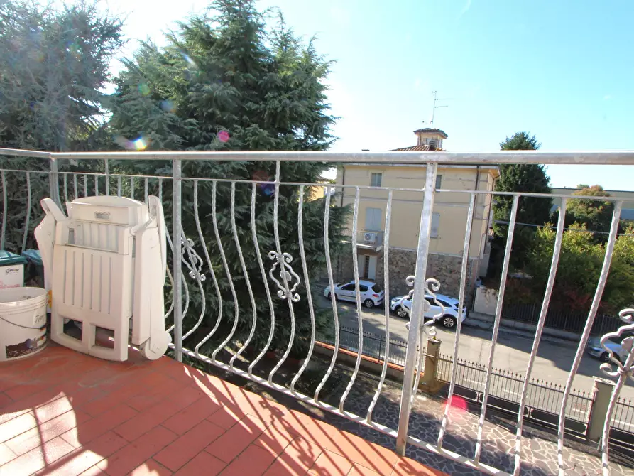 Immagine 4 di Appartamento in vendita  in Via Magazzino a Valsamoggia