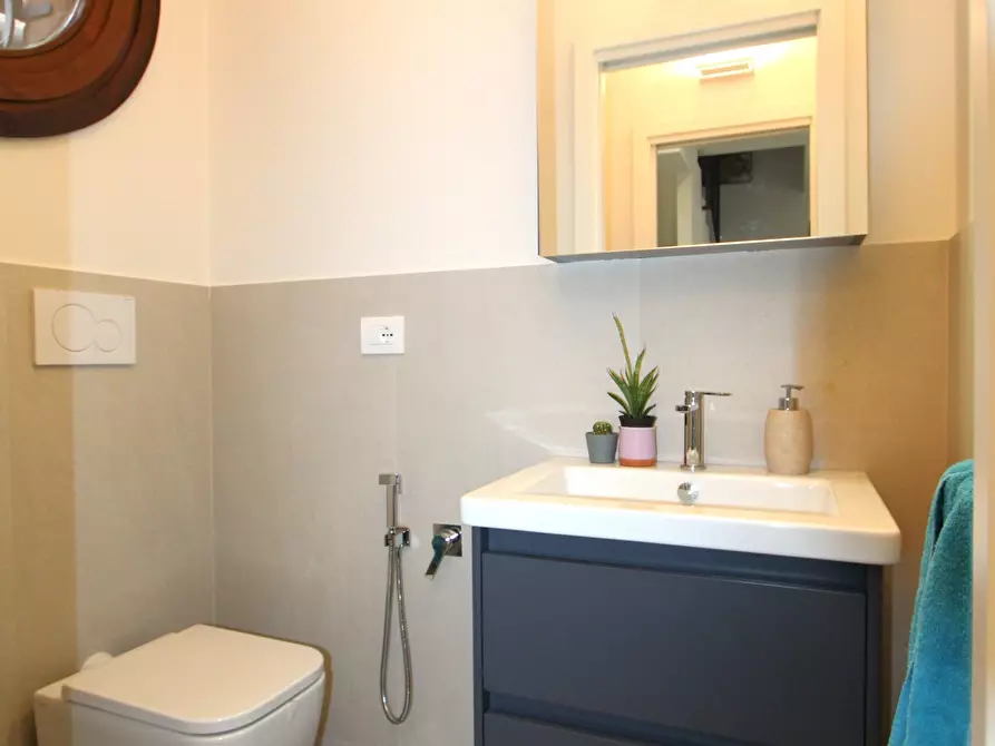 Immagine 27 di Porzione di casa in vendita  in Via Prati di Soletto a Valsamoggia