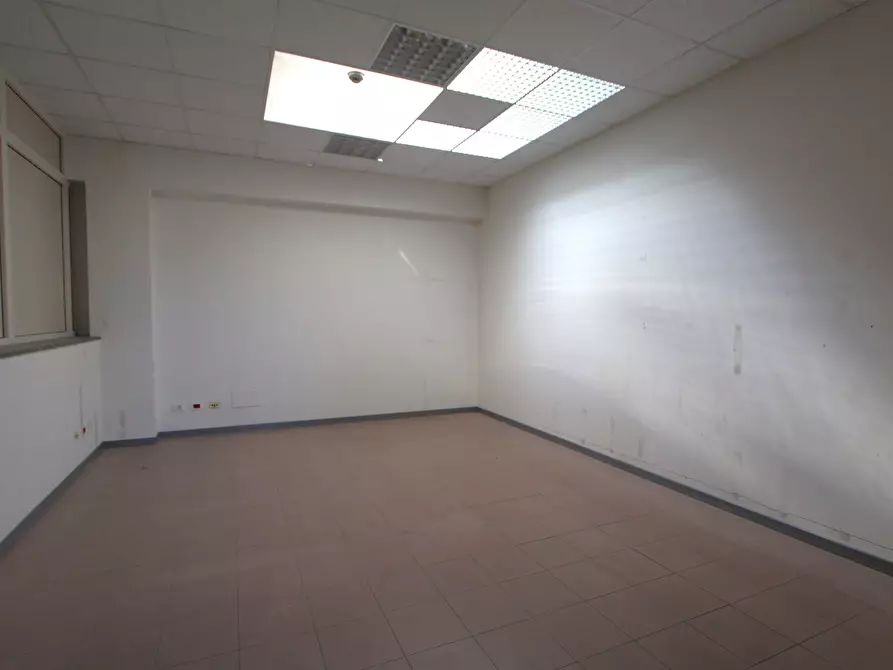 Immagine 26 di Capannone industriale in vendita  in Via Lunga a Valsamoggia