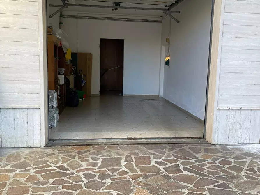 Immagine 24 di Appartamento in vendita  in Via Magazzino a Valsamoggia