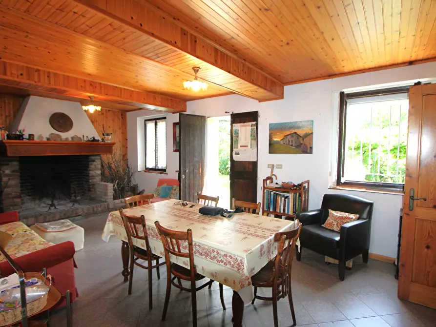 Immagine 5 di Porzione di casa in vendita  in Via Palazzetto 17 a Valsamoggia