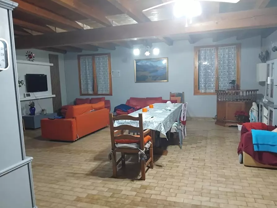 Immagine 59 di Villa in vendita  in Via dell'Artigiano 1 a Valsamoggia