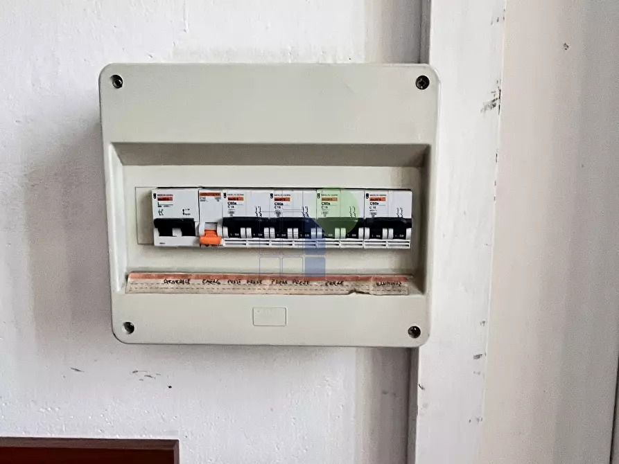 Immagine 25 di Capannone industriale in affitto  in Via Razzaguta 32 a Livorno